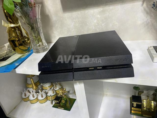 بلايستيشن 4 (PS4) حالة جيدة