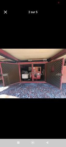 مولد كهربائي