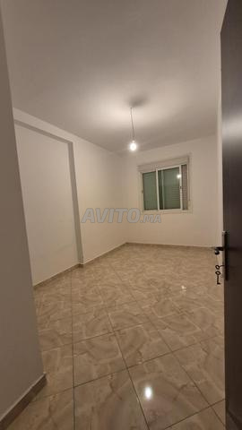 شقة فارغة في الطابق الثالث بالقرب من مدرسة أكاديمية - 2