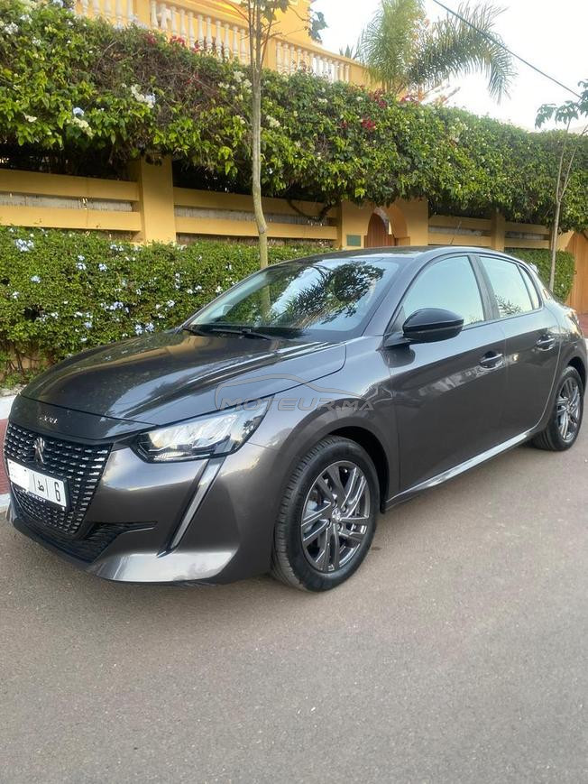Peugeot 208 Automatique 