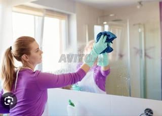 Nounou ménage cuisine garde malade