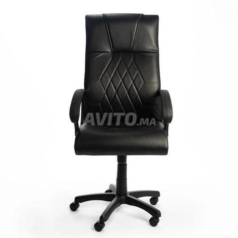 كرسي عملي ومريح للاستخدام اليومي