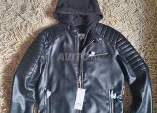 Veste Celio en cuir neuve avec étiquette 