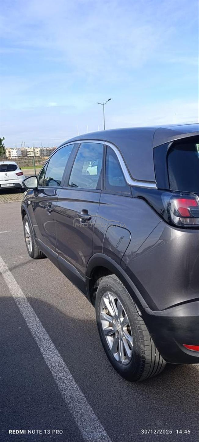 A vendre opel crosland 2023