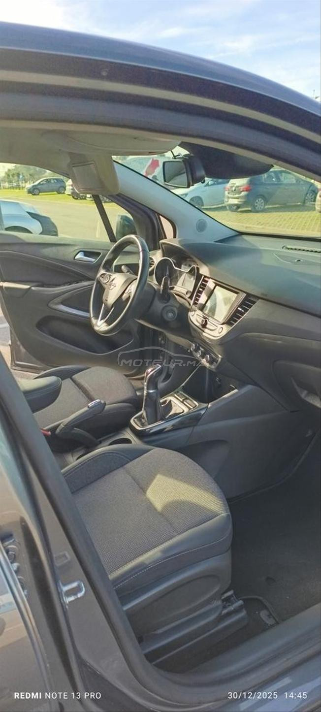 A vendre opel crosland 2023