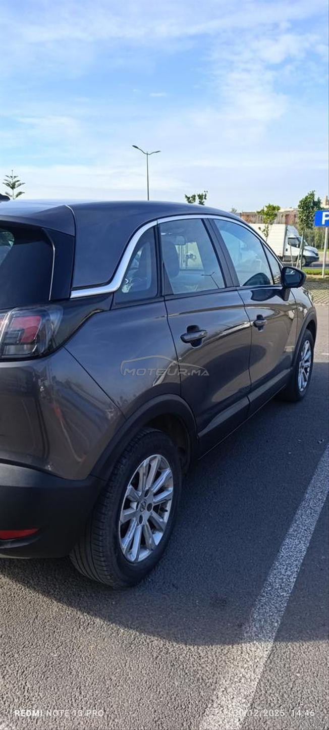 A vendre opel crosland 2023
