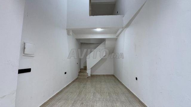 MAGASIN 24m² A VENDRE A BOUSKOURA