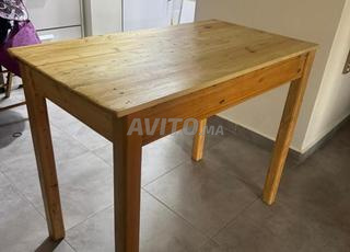 Table en bois à vendre
