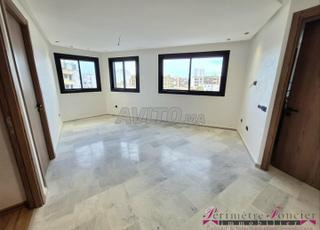 بالمييه شقة جديدة جميلة للبيع 58 متر مربع