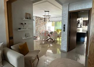 بيع شقة 4 غرف بمساحة 94 متر مربع في الدار البيضاء