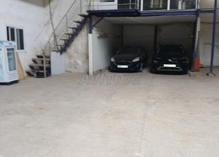 مرآب سيارات