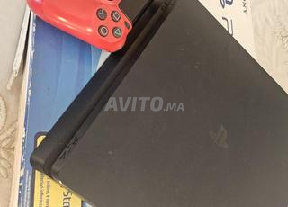 بلاي ستيشن 4 مهكر سليم 500 جيجابايت مع ألعاب