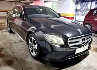 مرسيدس بنز الفئة E 220 المالك الأول