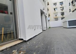 شقة 100م مفروشة مع تراس فال فلوري