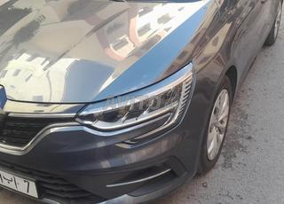 ميجان موديل 2021