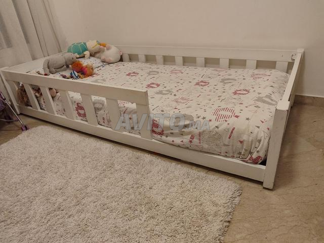 سرير أطفال مونتيسوري