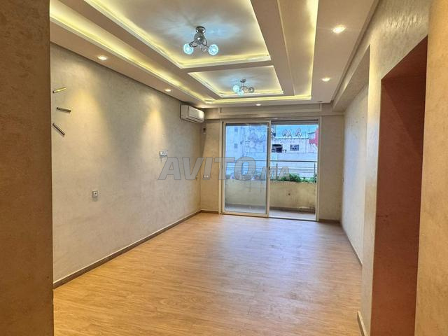 Bel appartement F3 vide en plein de HASSAN