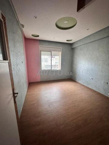 شقة جميلة F3 فارغة في قلب حي حسان - 2