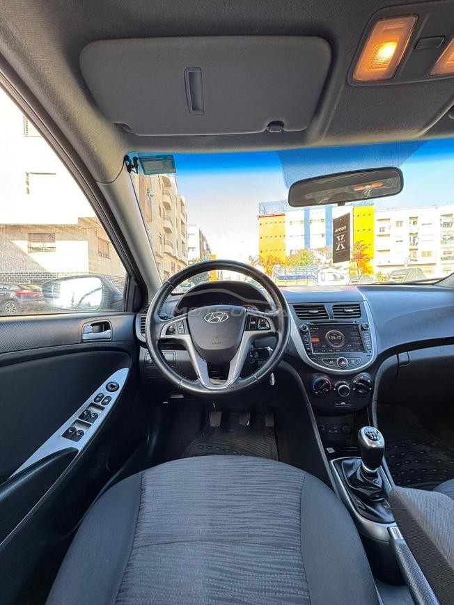 Hyundai accent