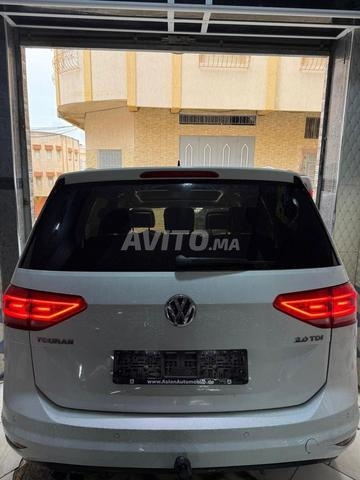 Volkswagen Touran Diesel Automatique 2020 à Tanger