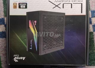 مزود طاقة للحاسوب Aerocool LUX RGB 650W