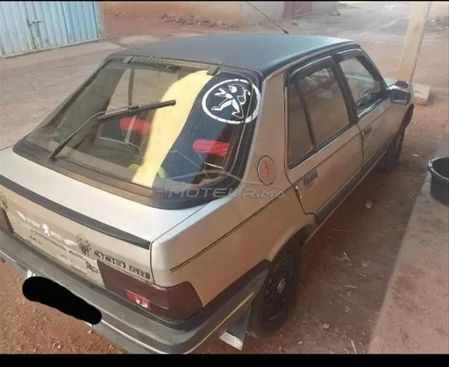 Peugeot309