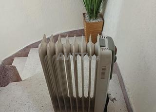 2 سخانات كهربائية بحالة جيدة