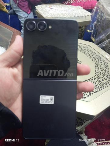 سامسونج Z flip7