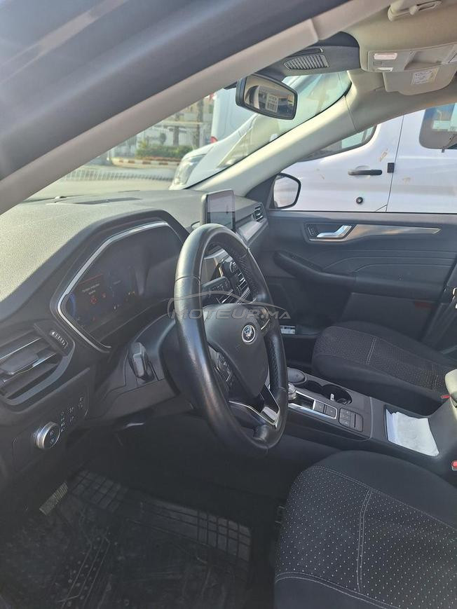 ford kuga titanium