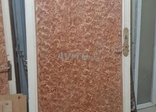 Portes à vendre, une porte 800dh