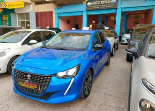 بيجو 208 اللور