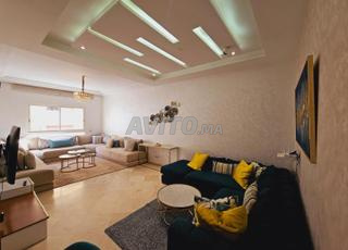 شقة للبيع 127 متر مربع في الدار البيضاء المعاريف