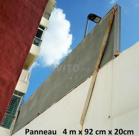 3 لوحات إعلانية من الألومنيوم للبيع