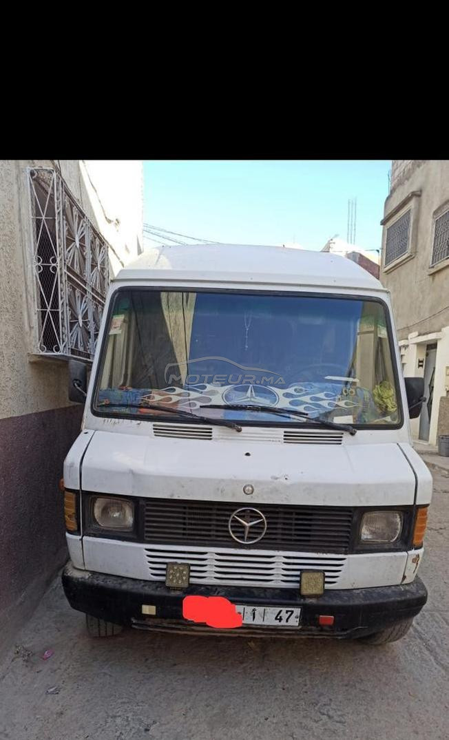 Mercedes-Benz 307D