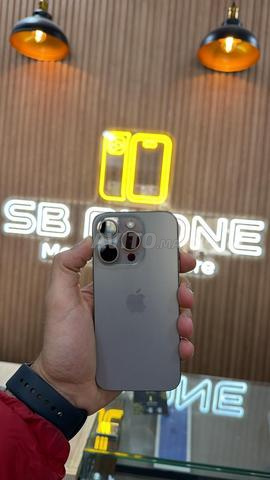 ايفون 15 برو