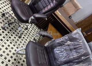 كرسي إداري مستورد عالي الفخامة بتصميم مهيب