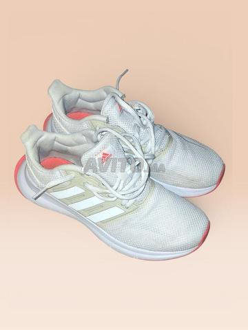 Superbes baskets femme Adidas