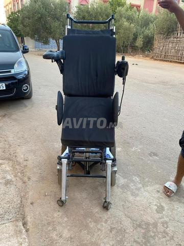 Chaise roulante électrique Invacar Dragon Vertic