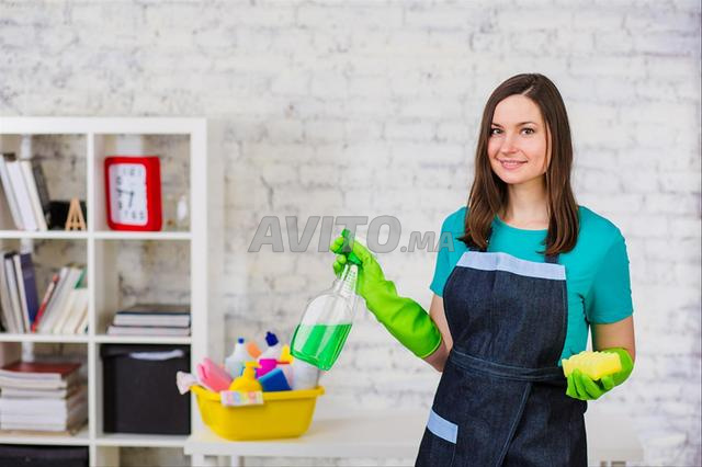 عاملة منزلية طباخة مربية مرافقة مريضة