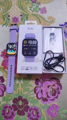 ساعة يد ذكية