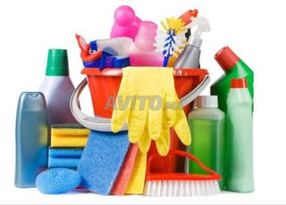 نساء للتنظيف