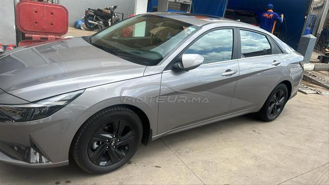 Hyundai Elantra Hybrid a vendre