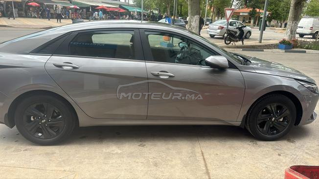 Hyundai Elantra Hybrid a vendre