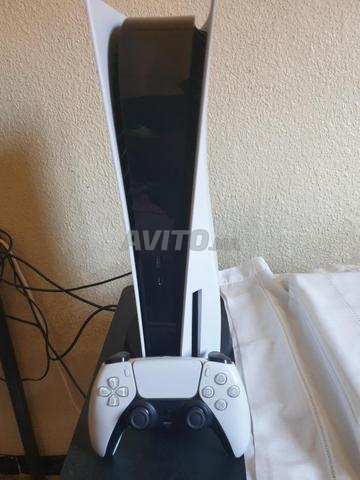 بلاي ستيشن 5 قياسي مع لعبتين