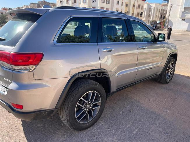 jeeb 4x4 très bon état a vendre 
