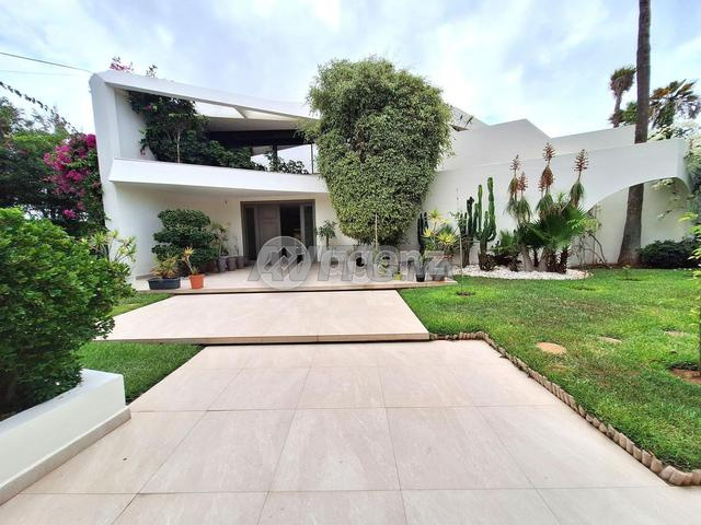 CMN-AN-1630 - فيلا للبيع في أنفا العليا - 2