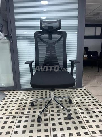 كرسي شبكي مستورد بتصميم عصري واستخدام عملي