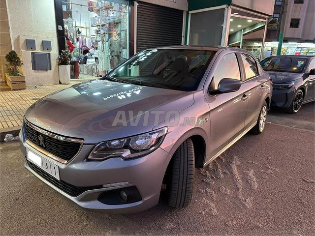 Peugeot 301 Diesel Manuelle 2020 à Rabat