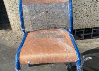 كراسي شبه معدنية