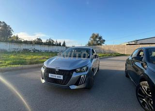 تأجير سيارات بيجو 208 WW